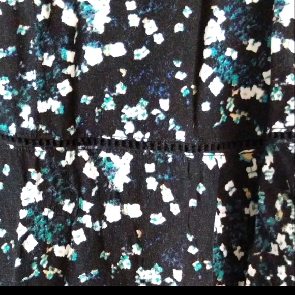 Floral skirt - Picture 5 of 8